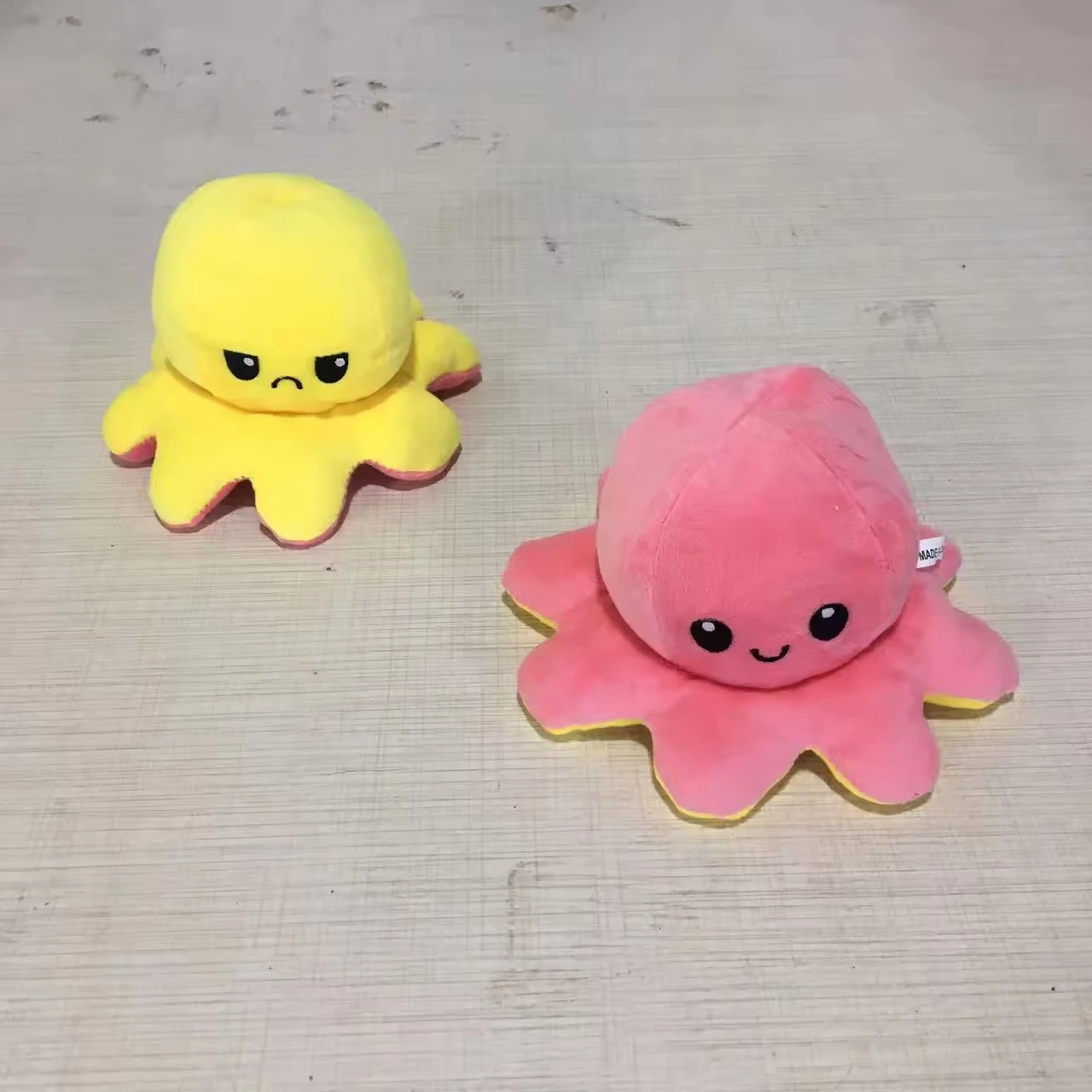 Hot Selling Colorful Giant Octopus Plush Toy 20cm Reversible Octopus Plush Pillow - Image 8