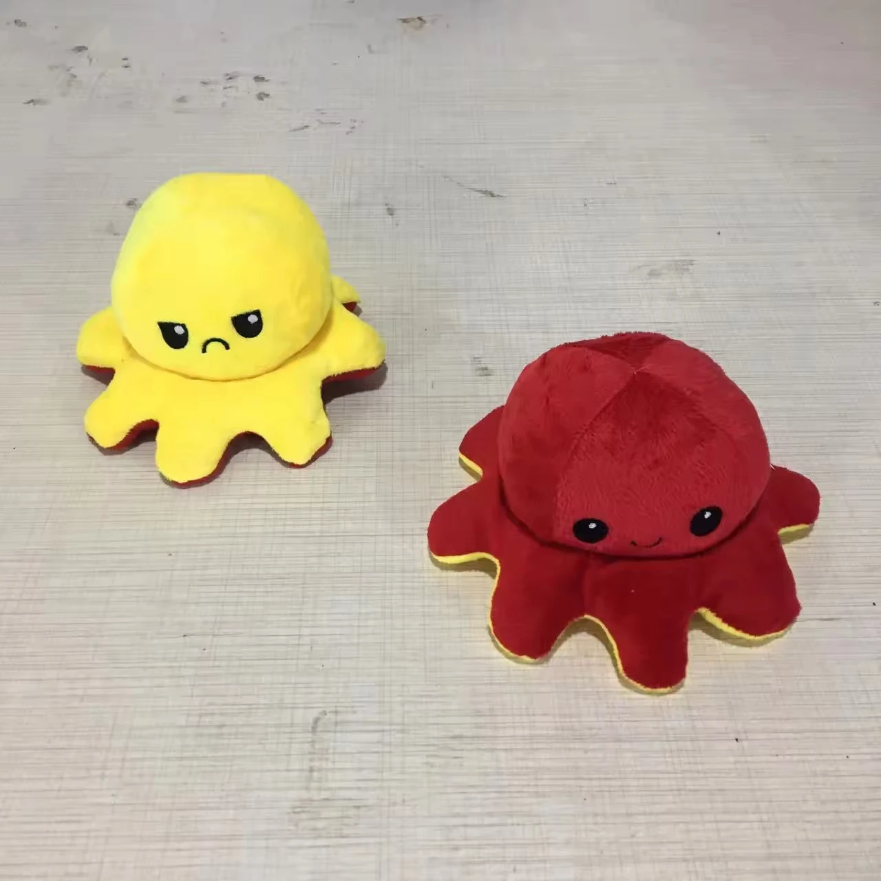 Hot Selling Colorful Giant Octopus Plush Toy 20cm Reversible Octopus Plush Pillow - Image 7