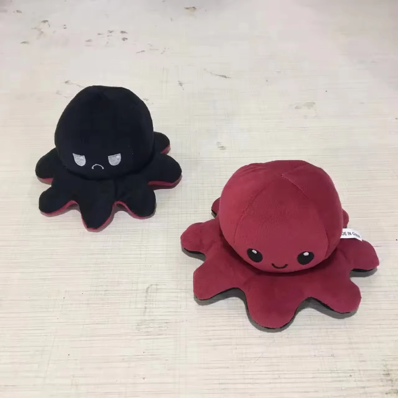 Hot Selling Colorful Giant Octopus Plush Toy 20cm Reversible Octopus Plush Pillow - Image 12