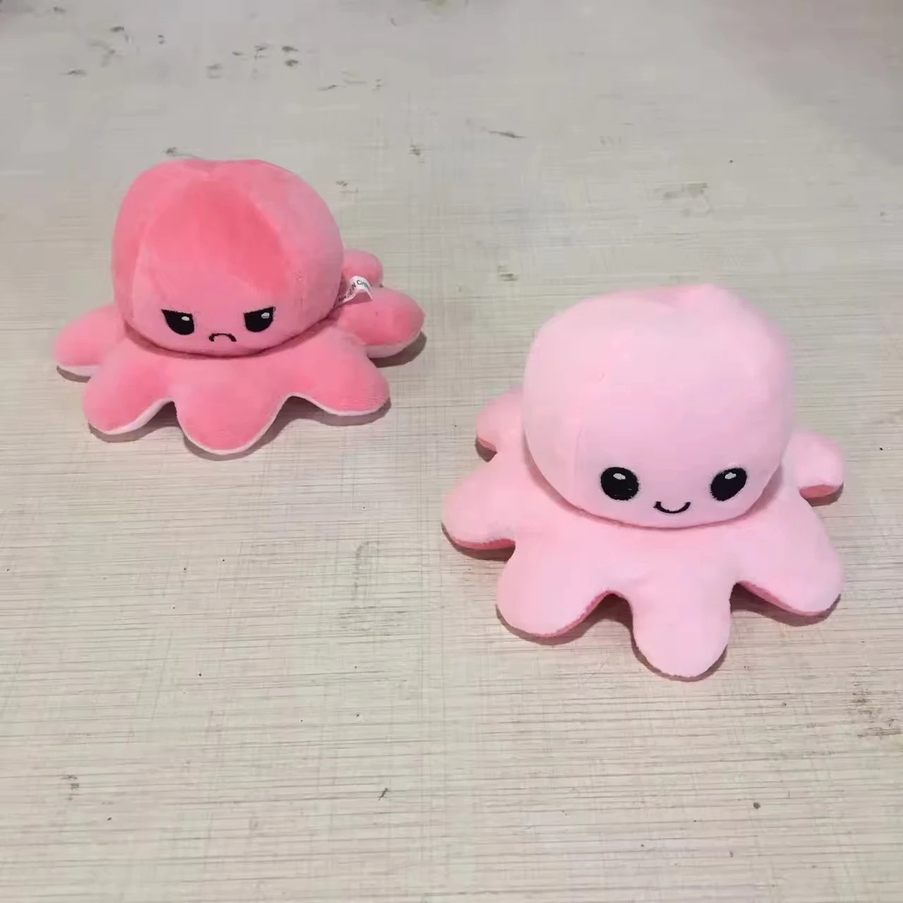 Hot Selling Colorful Giant Octopus Plush Toy 20cm Reversible Octopus Plush Pillow - Image 13