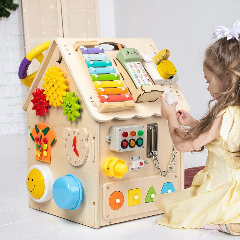 Electric Toy Train with Light and Sound - Image 3