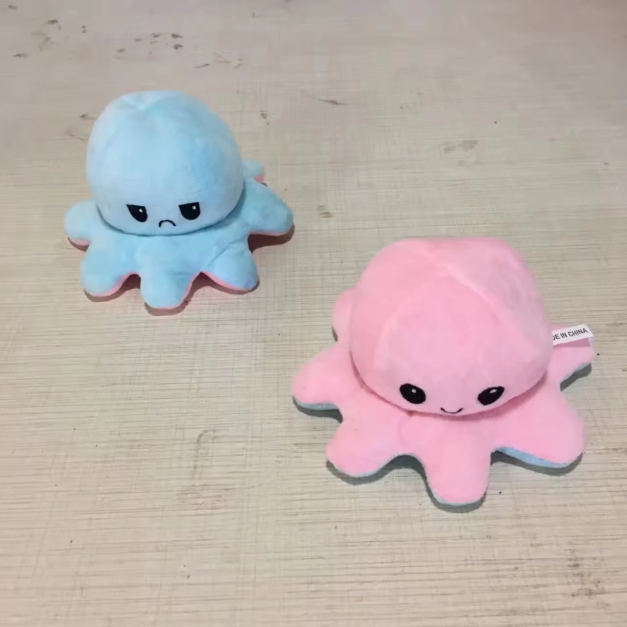 Hot Selling Colorful Giant Octopus Plush Toy 20cm Reversible Octopus Plush Pillow - Image 11